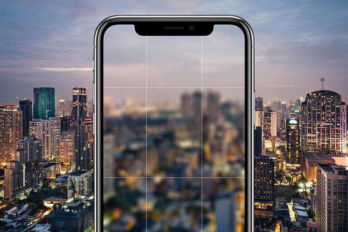 دلیل تار شدن دوربین گوشی چیست و چطور می‌توان آن را حل کرد؟